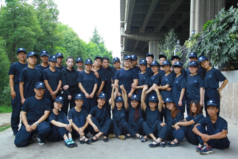 员工风貌 (9).JPG